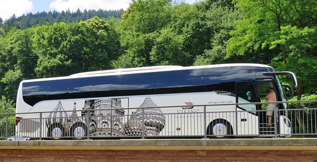 Reisebusse ermöglichen nachhaltige Gruppenreisen